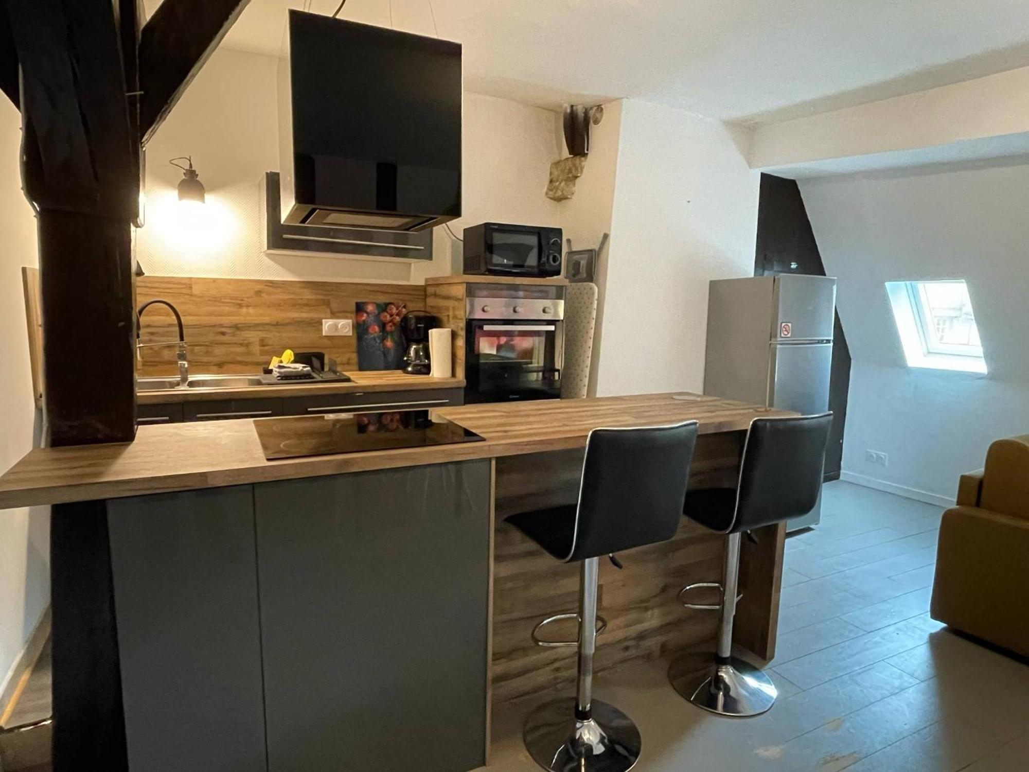 Appartements Chez Delphine Et Guillaume Au Coeur De Semur En Auxois Экстерьер фото